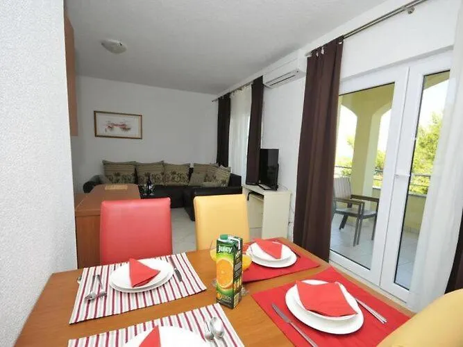 Moonlight - One Bedroom With Sea View Terrace And Balcony Mia
