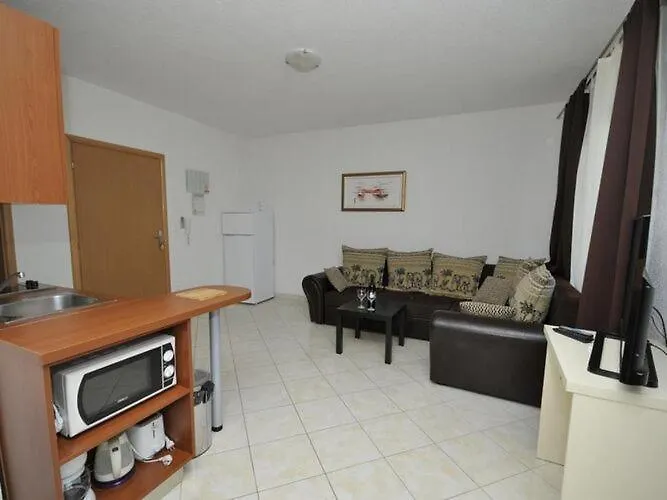 Apartman Moonlight - One Bedroom With Sea View Terrace And Balcony Mia